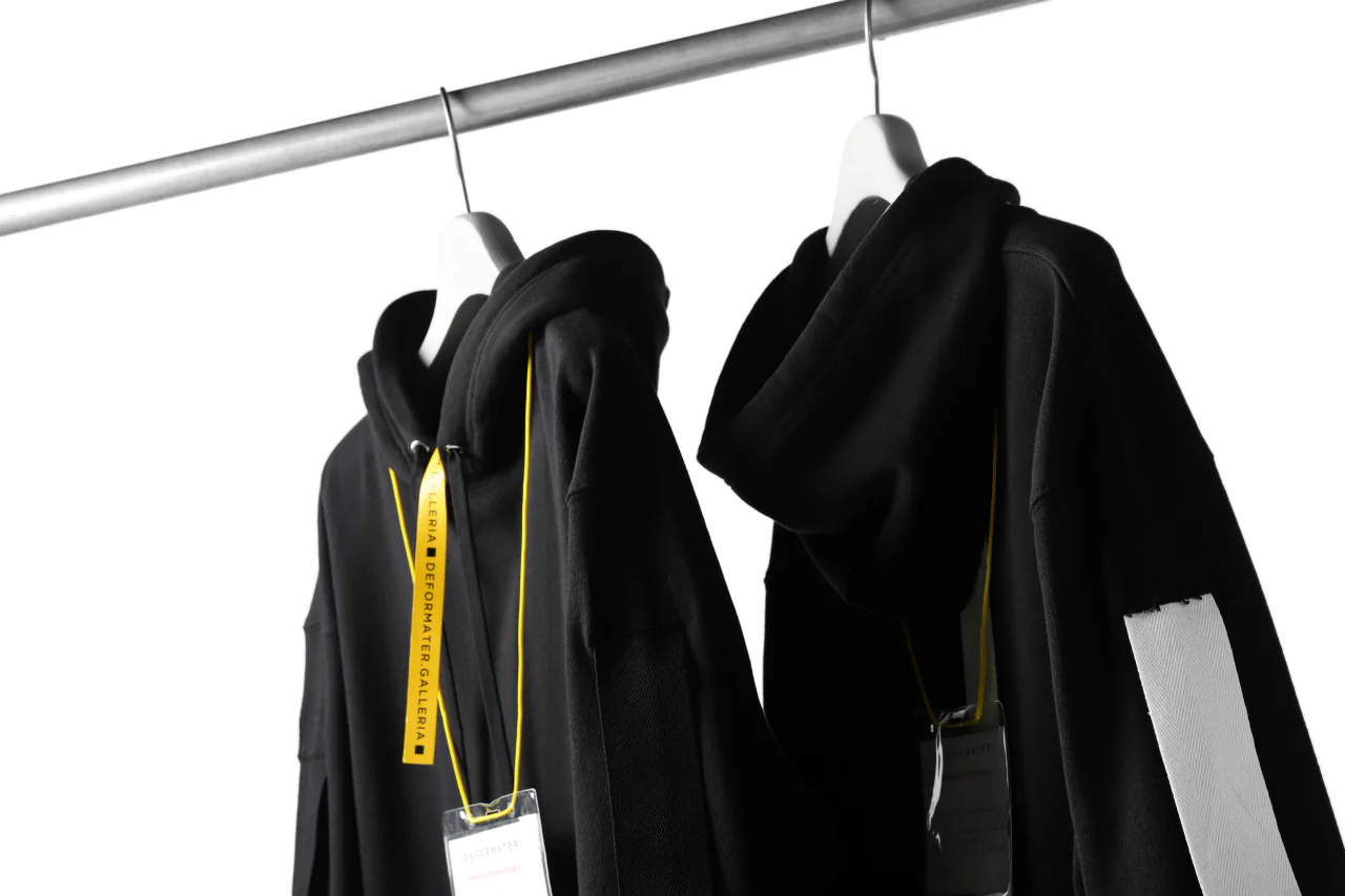 DEFORMATER.® LOGO TAPE HOODIE / LIGHT OZ COTTON (BLACK x WHITE) - Image 39