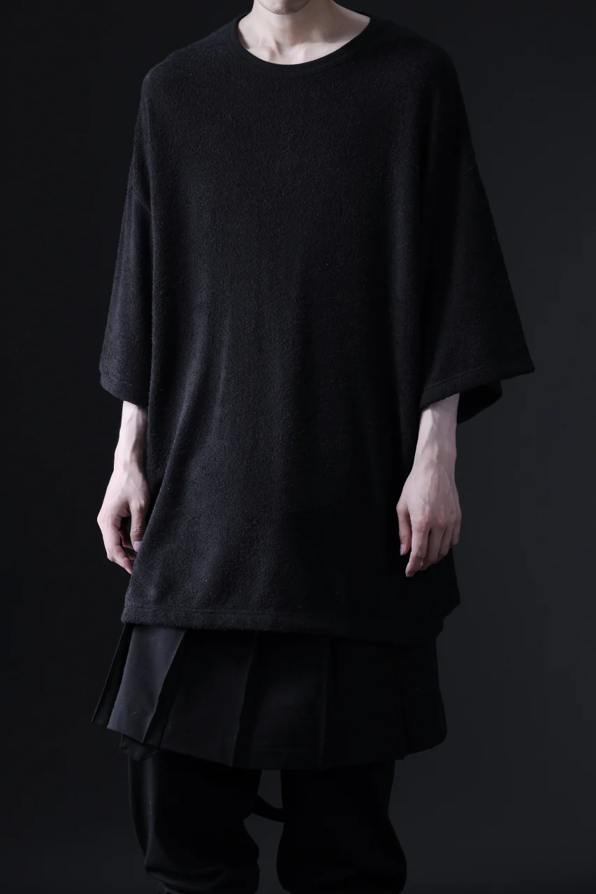 DEFORMATER.® OVER SIZED TOPS / DOUBLE SIDED SOFT PILE (BLACK) - Image 2