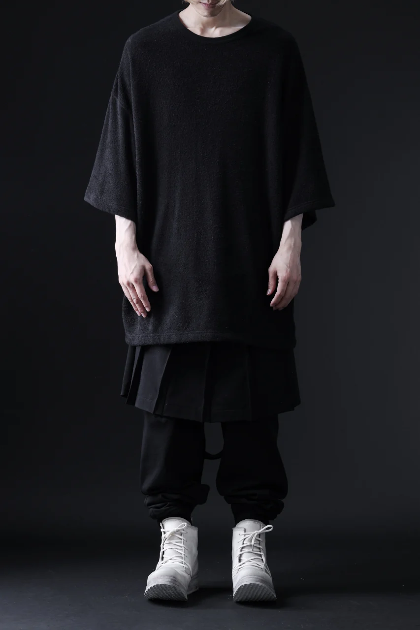 DEFORMATER.® OVER SIZED TOPS / DOUBLE SIDED SOFT PILE (BLACK) - Image 26