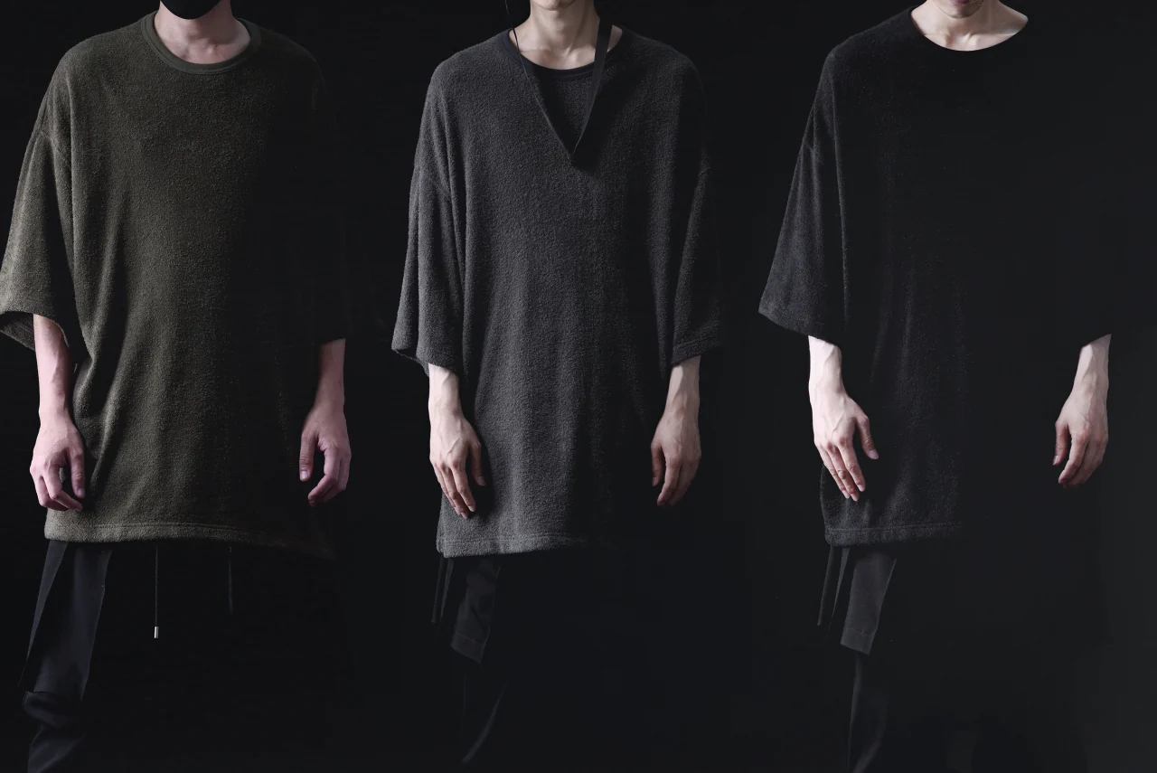 DEFORMATER.® OVER SIZED TOPS / DOUBLE SIDED SOFT PILE (BLACK) - Image 28