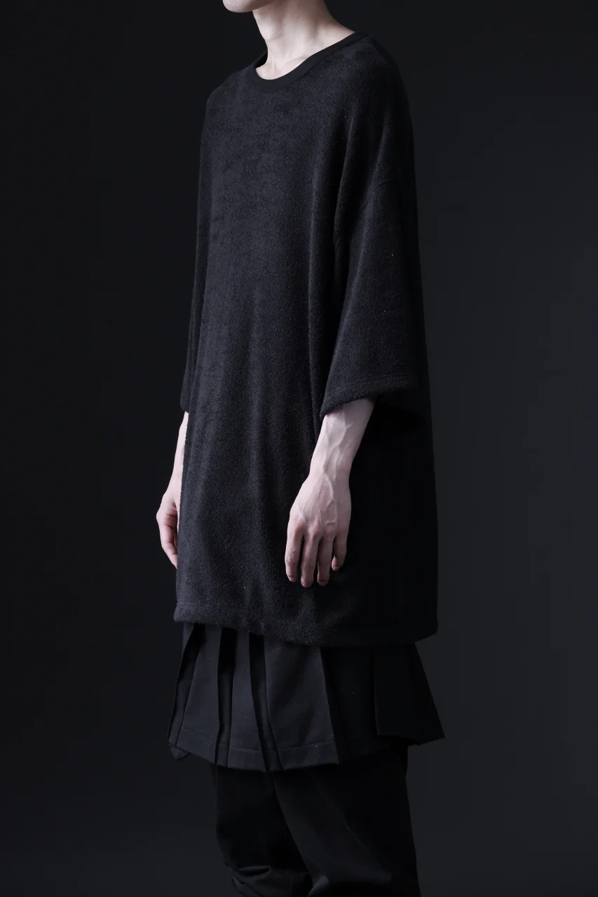 DEFORMATER.® OVER SIZED TOPS / DOUBLE SIDED SOFT PILE (BLACK) - Image 8
