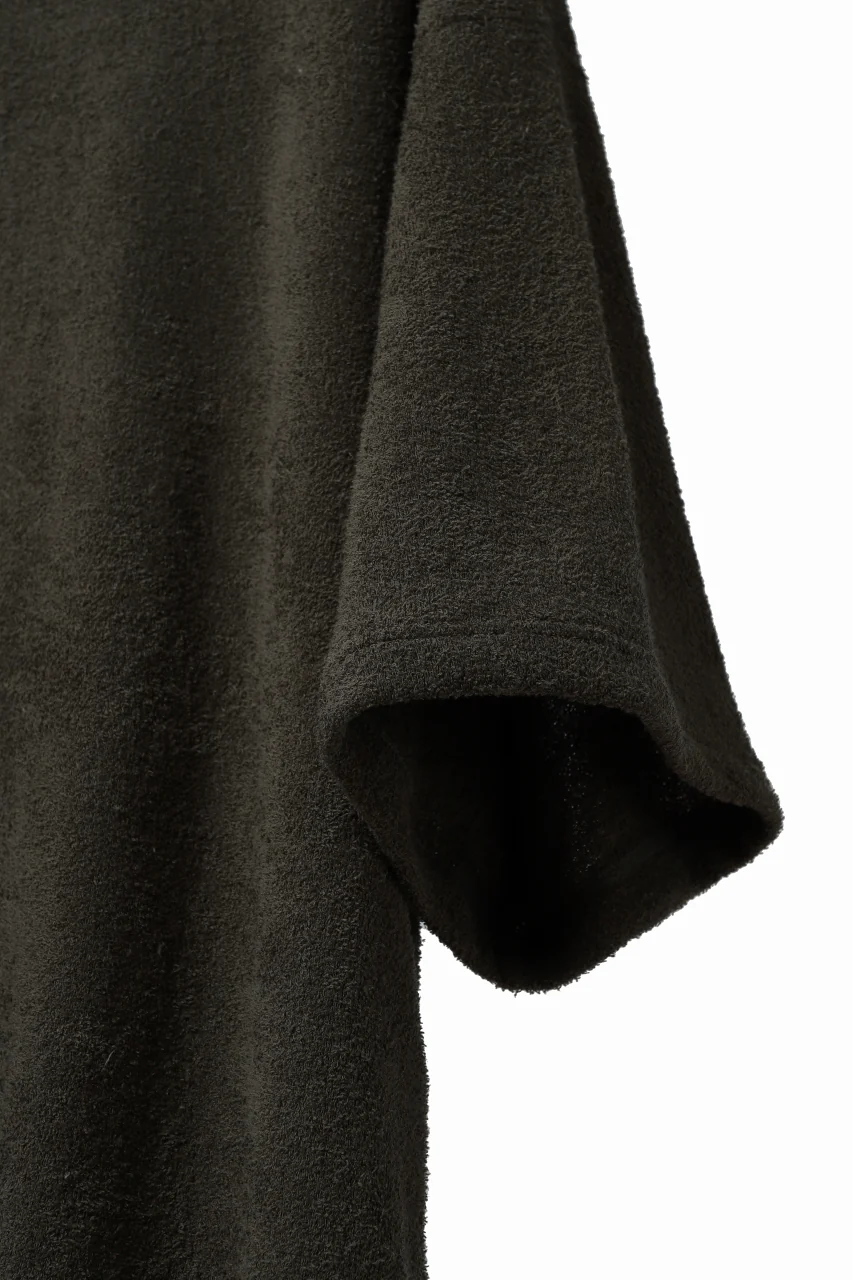 DEFORMATER.® OVER SIZED TOPS / DOUBLE SIDED SOFT PILE (KHAKI) - Image 15