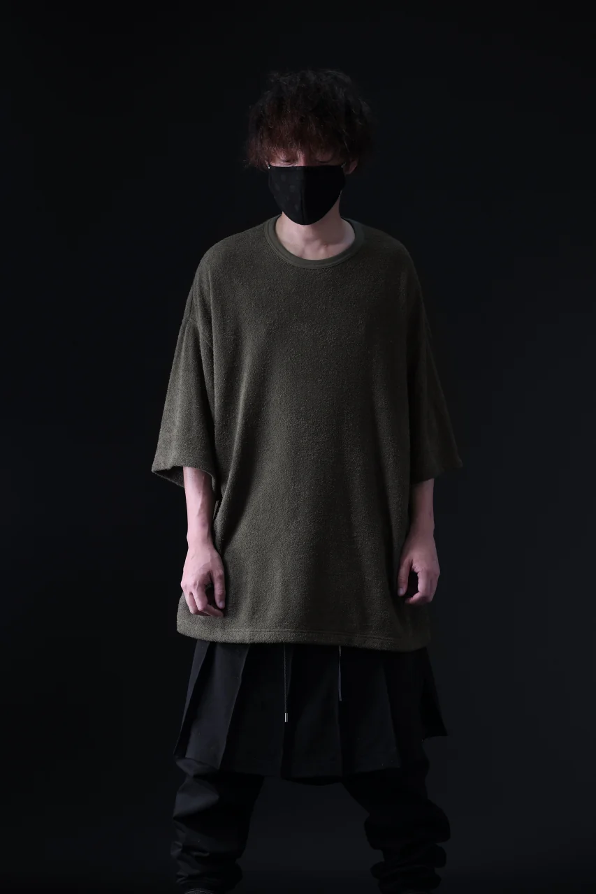 DEFORMATER.® OVER SIZED TOPS / DOUBLE SIDED SOFT PILE (KHAKI) - Image 21