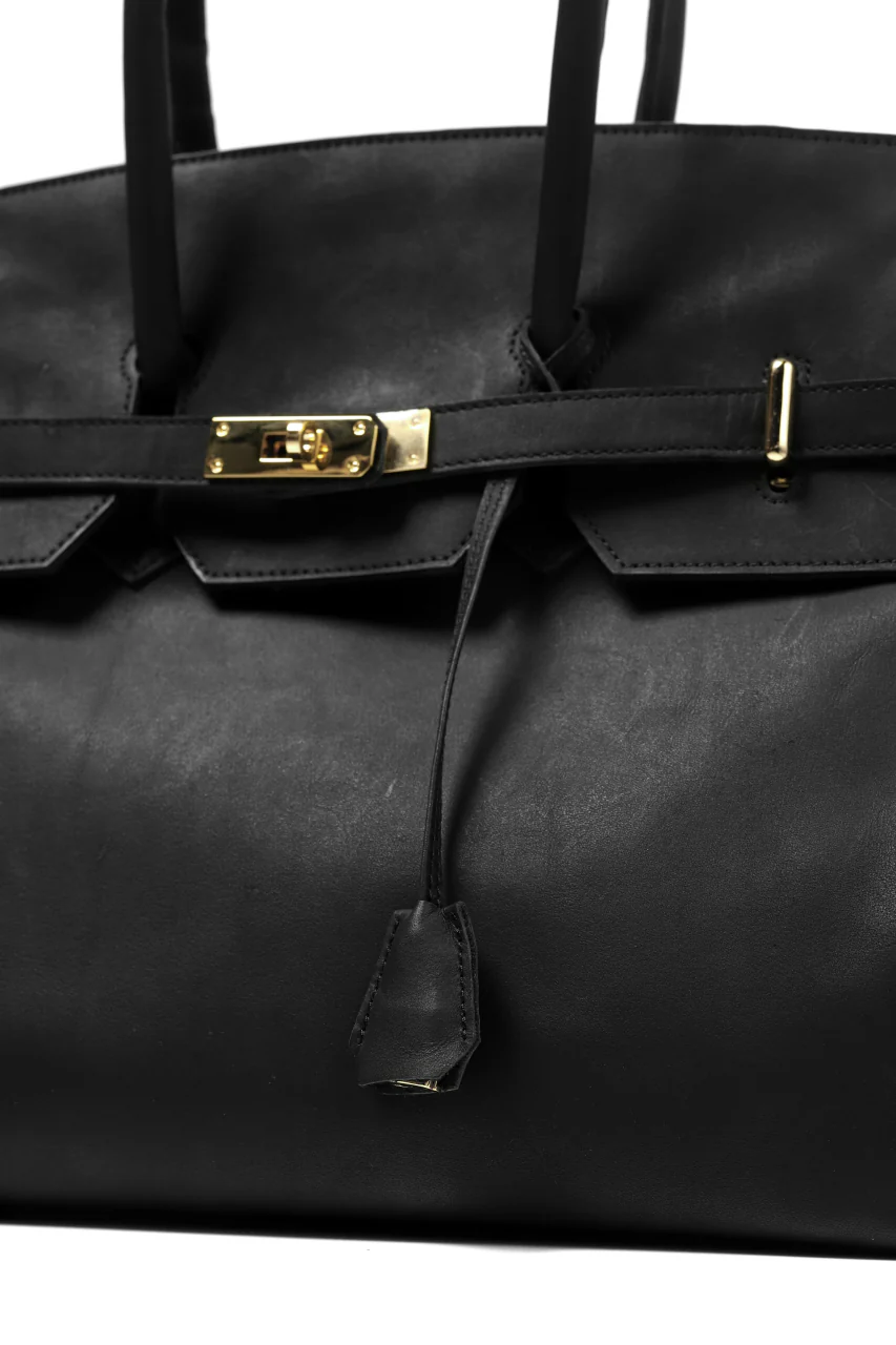 DEFORMATER.® TRAVEL BAG / SMOOTH COWHIDE (BLACK / GOLD PARTS) - Image 10