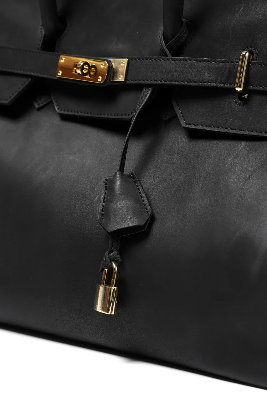 DEFORMATER.® TRAVEL BAG / SMOOTH COWHIDE (BLACK / GOLD PARTS) - Image 13