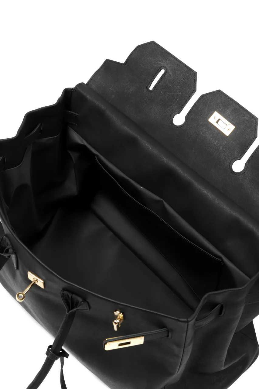 DEFORMATER.® TRAVEL BAG / SMOOTH COWHIDE (BLACK / GOLD PARTS) - Image 17