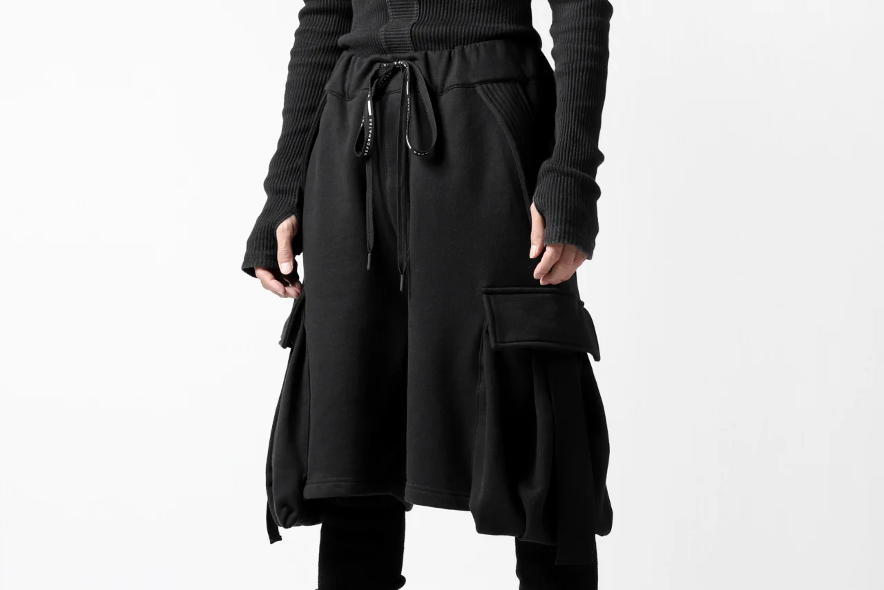 DEFORMATER.® LAYER CARGO PANTS / FLEECY HEAT+WAFFLE JERSEY (BLACK) - Image 28