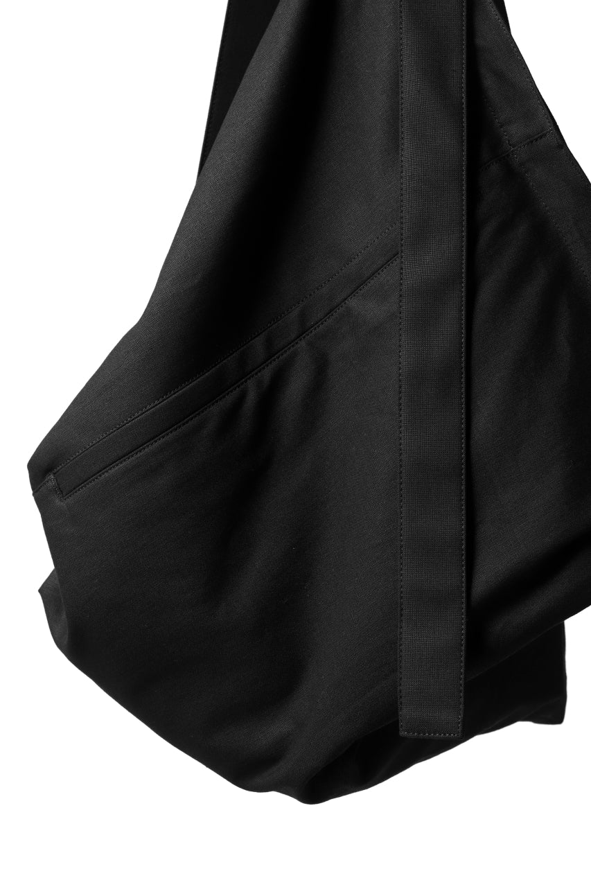 discord Yohji Yamamoto COTTON CANVAS TRIANGLE MEDIUM SHOULDER BAG (BLACK) - Image 6