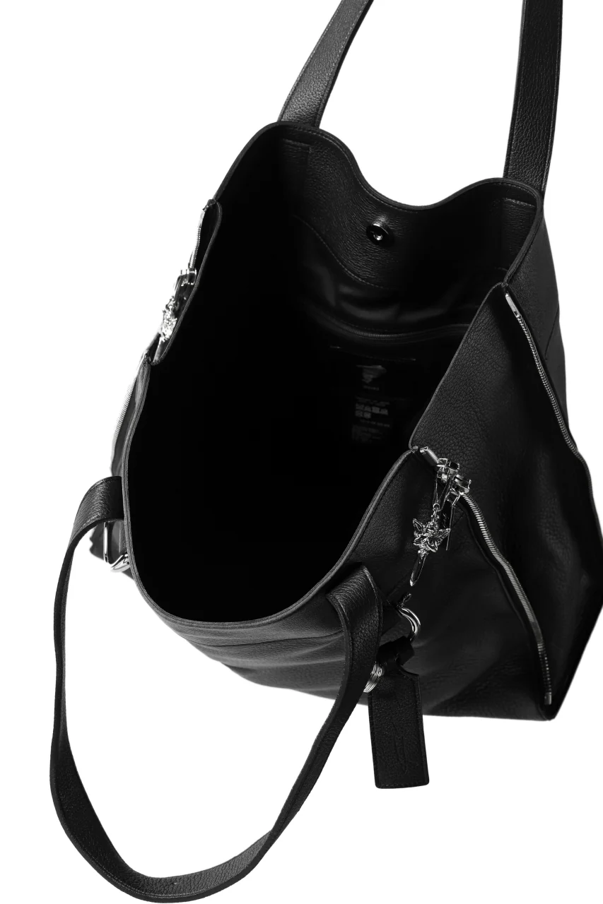 discord Yohji Yamamoto DEER SHRINK SKIN SIDE ZIPPED TOTE BAG (BLACK) - Image 21