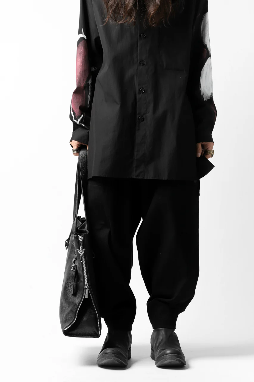discord Yohji Yamamoto DEER SHRINK SKIN SIDE ZIPPED TOTE BAG (BLACK) - Image 29