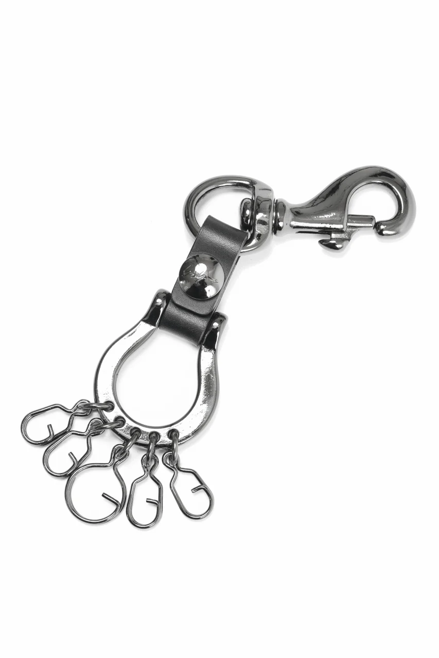 discord Yohji Yamamoto Horseshoe Keyring / Brass + Cow Skin Leather (BLACK) - Image 4
