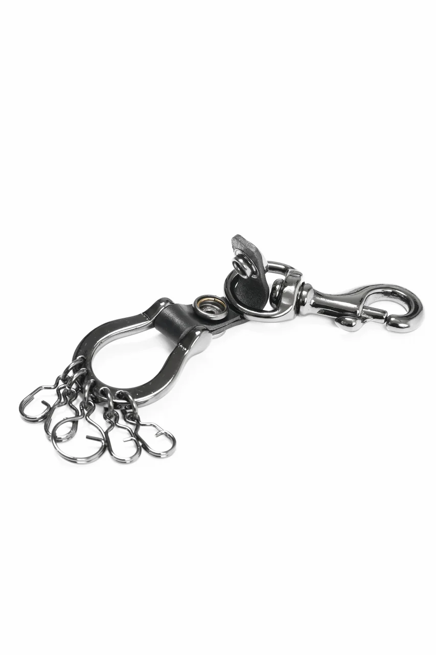 discord Yohji Yamamoto Horseshoe Keyring / Brass + Cow Skin Leather (BLACK) - Image 5