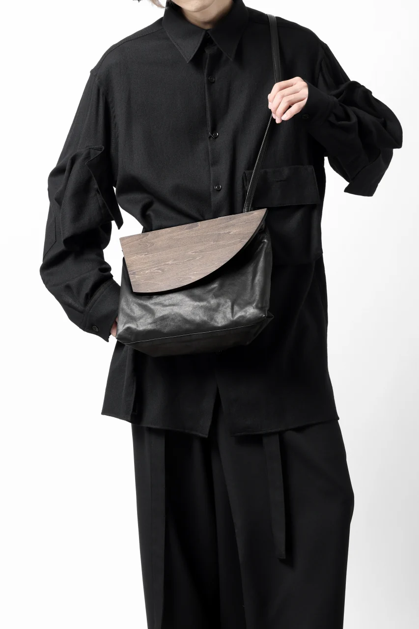discord Yohji Yamamoto Namu Shoulder Bag / Soft Shrink Cow Leather + Wood (BLACK) - Image 15