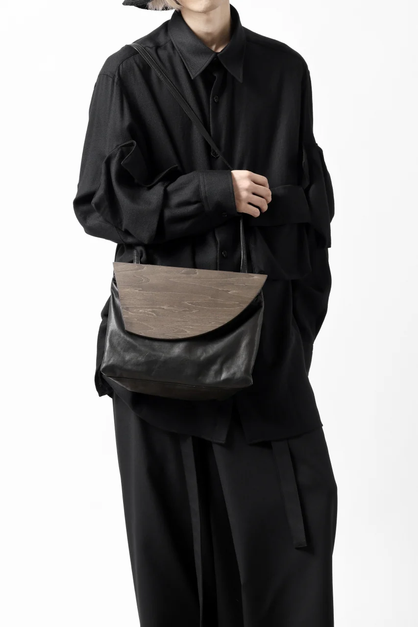 discord Yohji Yamamoto Namu Shoulder Bag / Soft Shrink Cow Leather + Wood (BLACK) - Image 18