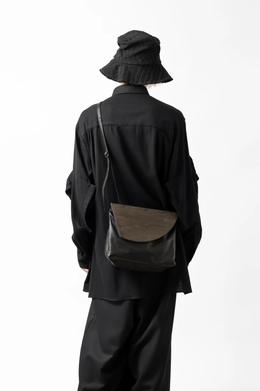 discord Yohji Yamamoto Namu Shoulder Bag / Soft Shrink Cow Leather + Wood (BLACK) - Image 19
