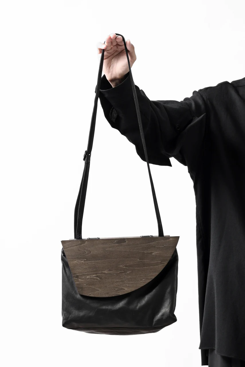 discord Yohji Yamamoto Namu Shoulder Bag / Soft Shrink Cow Leather + Wood (BLACK) - Image 22