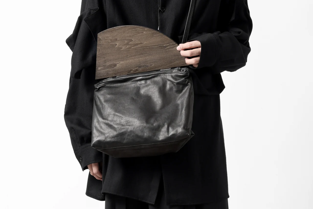 discord Yohji Yamamoto Namu Shoulder Bag / Soft Shrink Cow Leather + Wood (BLACK) - Image 26