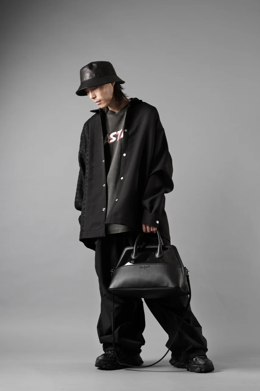 discord Yohji Yamamoto PVC SHOULDER BAG / SHRINK COW LEATHER (BLACK) - Image 26