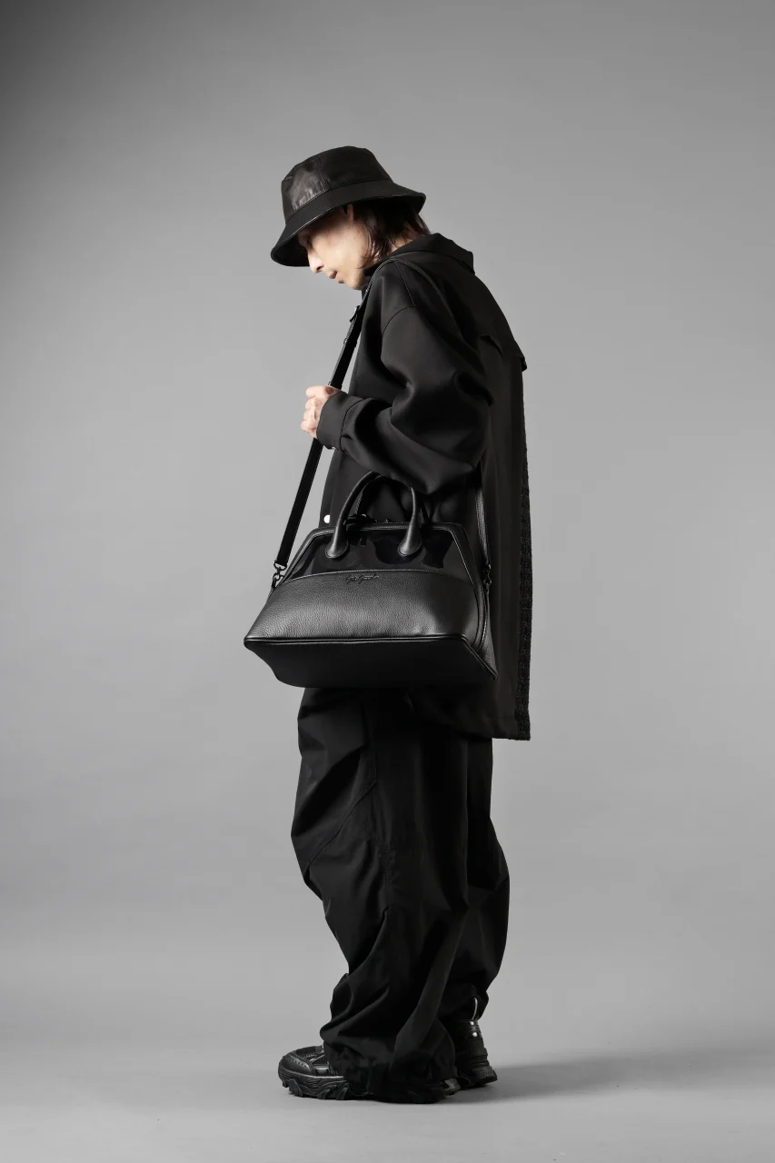 discord Yohji Yamamoto PVC SHOULDER BAG / SHRINK COW LEATHER (BLACK) - Image 27