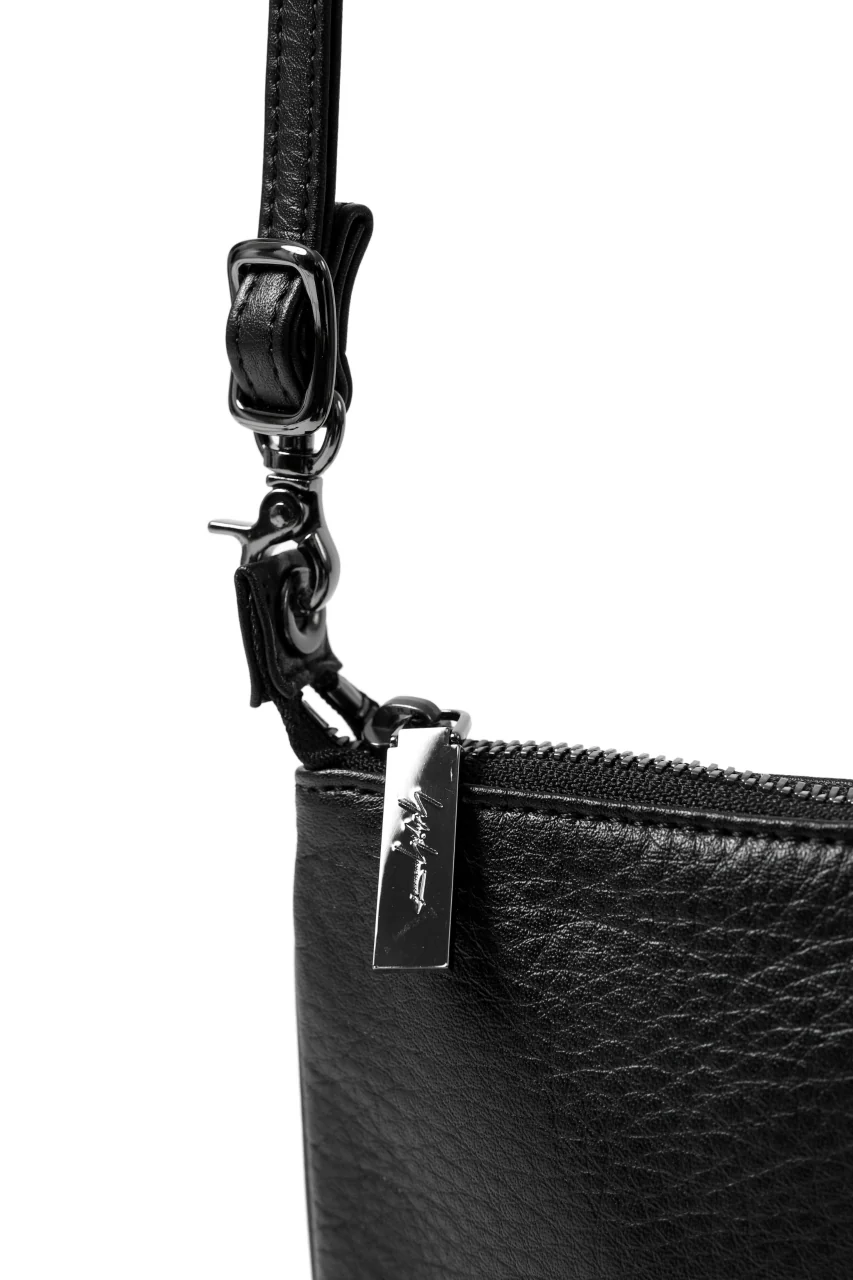 discord Yohji Yamamoto SIGNATURE SACOCHE POUCH / SOFT SHRINK COW LEATHER (BLACK) - Image 9