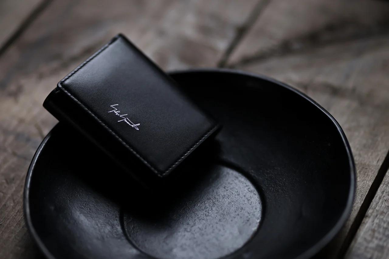 discord Yohji Yamamoto Tri Folded Compact Wallet / Smooth Cow Skin Leather (BLACK) - Image 29