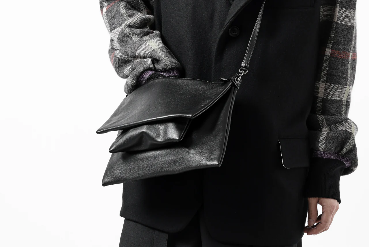 discord Yohji Yamamoto Triple Clutch Shoulder Bag / Soft Shrink Cow Leather (BLACK) - Image 30