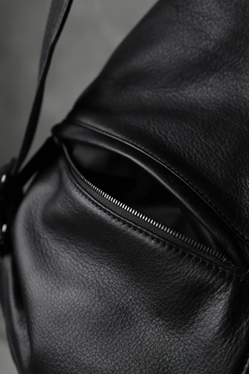 discord Yohji Yamamoto TUCKED LEATHER BACKPACK (BLACK) - Image 17