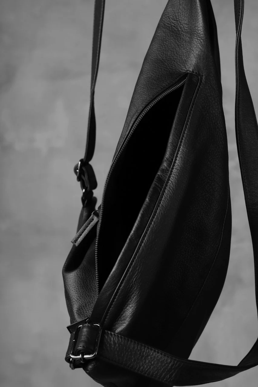discord Yohji Yamamoto TUCKED LEATHER BACKPACK (BLACK) - Image 18