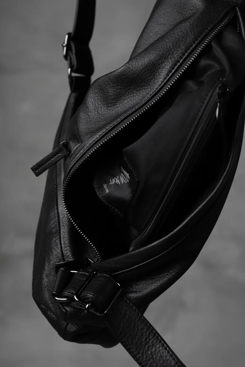 discord Yohji Yamamoto TUCKED LEATHER BACKPACK (BLACK) - Image 20