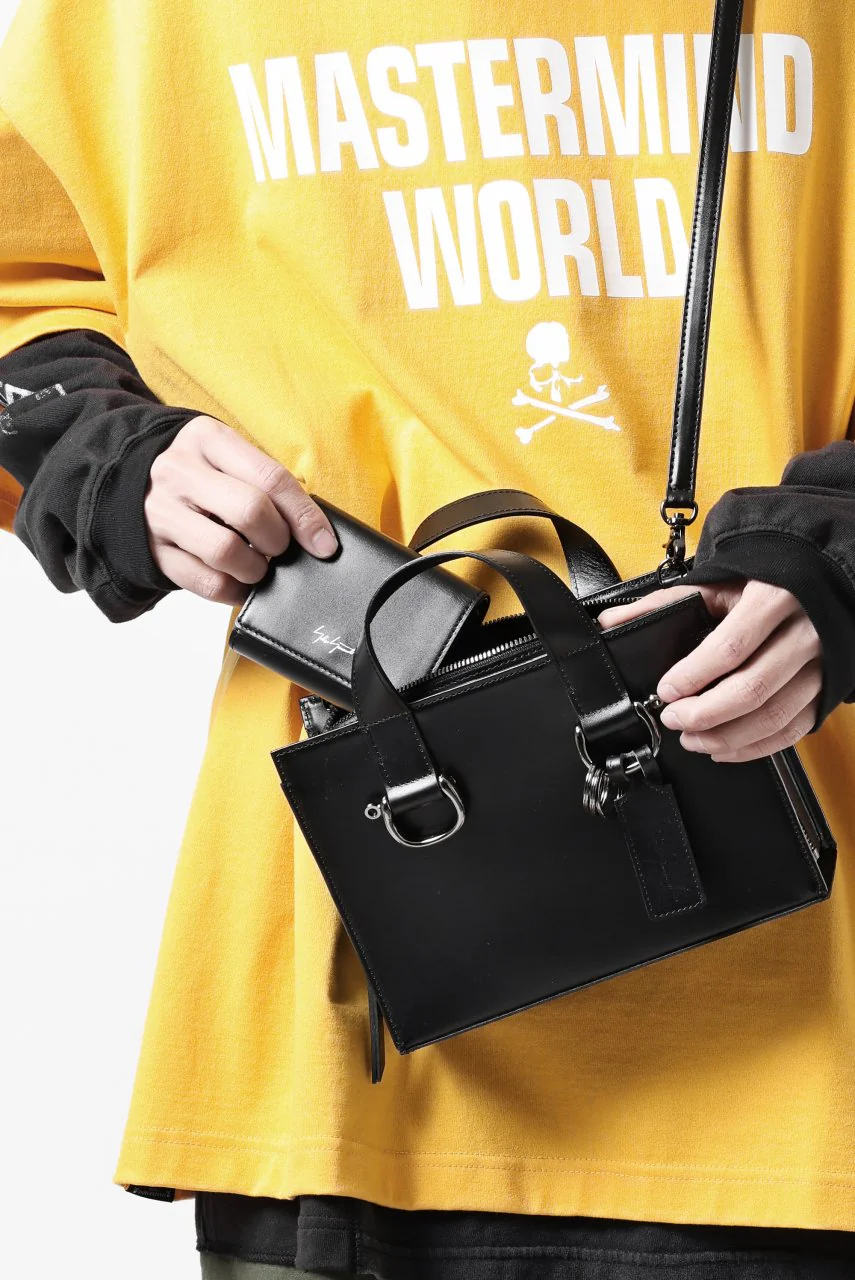 discord Yohji Yamamoto Zipper Tote Bag (Mini) / Cow Skin Leather (BLACK) - Image 23