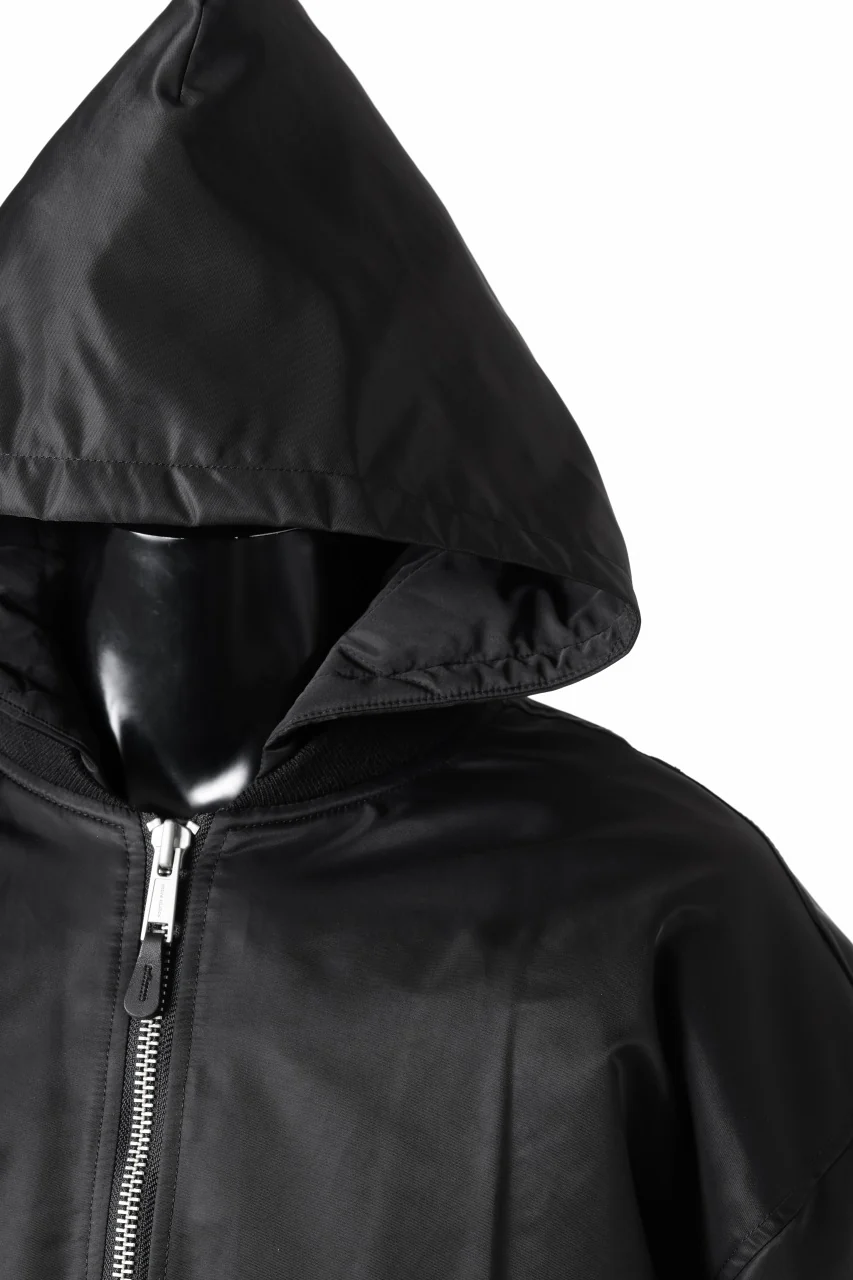 entire studios HOODED BROAD BOMBER PADDED JACKET (OIL) - Image 11