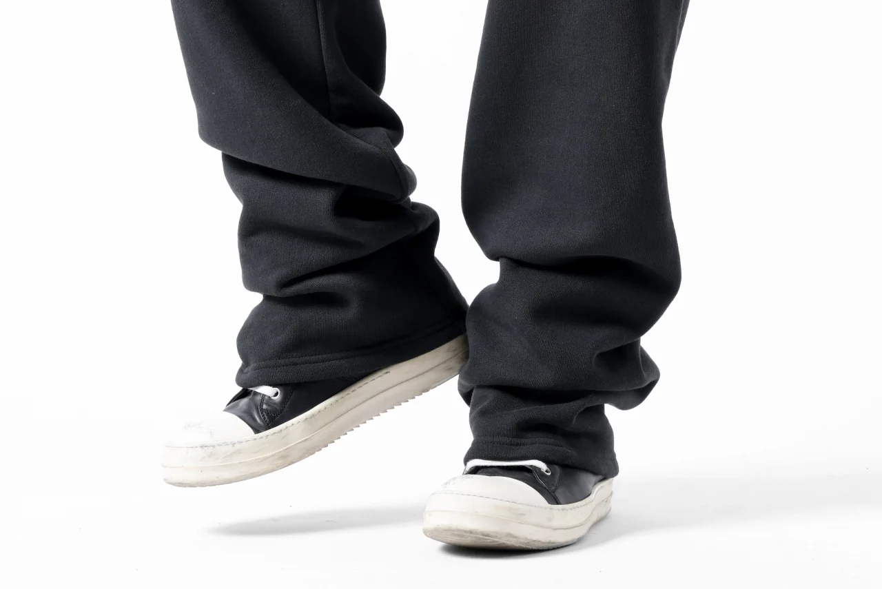 entire studios STRAIGHT LEG SWEAT PANTS (SOOT) - Image 33