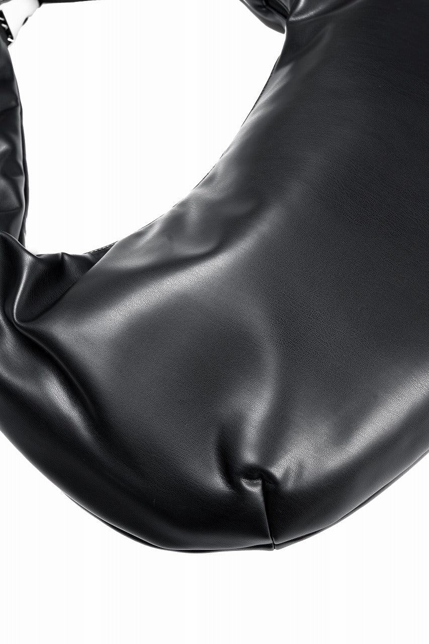 F/CE. BIG SHOULDER TOTE / TECH LEATHER (BLACK) - Image 4