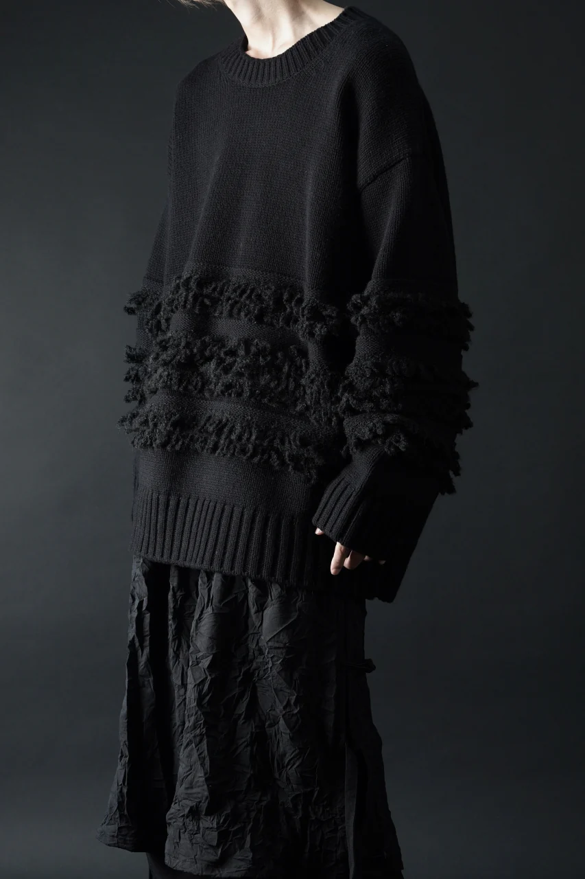 F/CE. DUAL TEXTURE SHIFTED LINES KNIT (BLACK) - Image 12