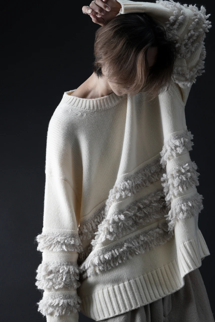 F/CE. DUAL TEXTURE SHIFTED LINES KNIT (IVORY) - Image 12