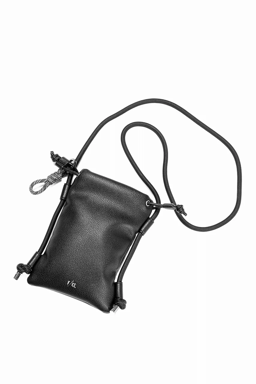F/CE. MAP POCHETTE / TECH LEATHER (BLACK) - Image 3