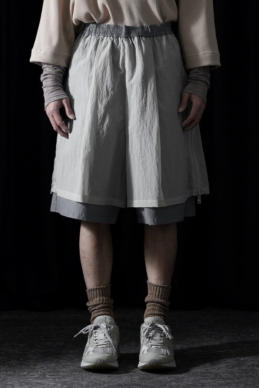 F/CE. MESH LAYERED WIDE SHORT PANTS (Gray) - Image 2