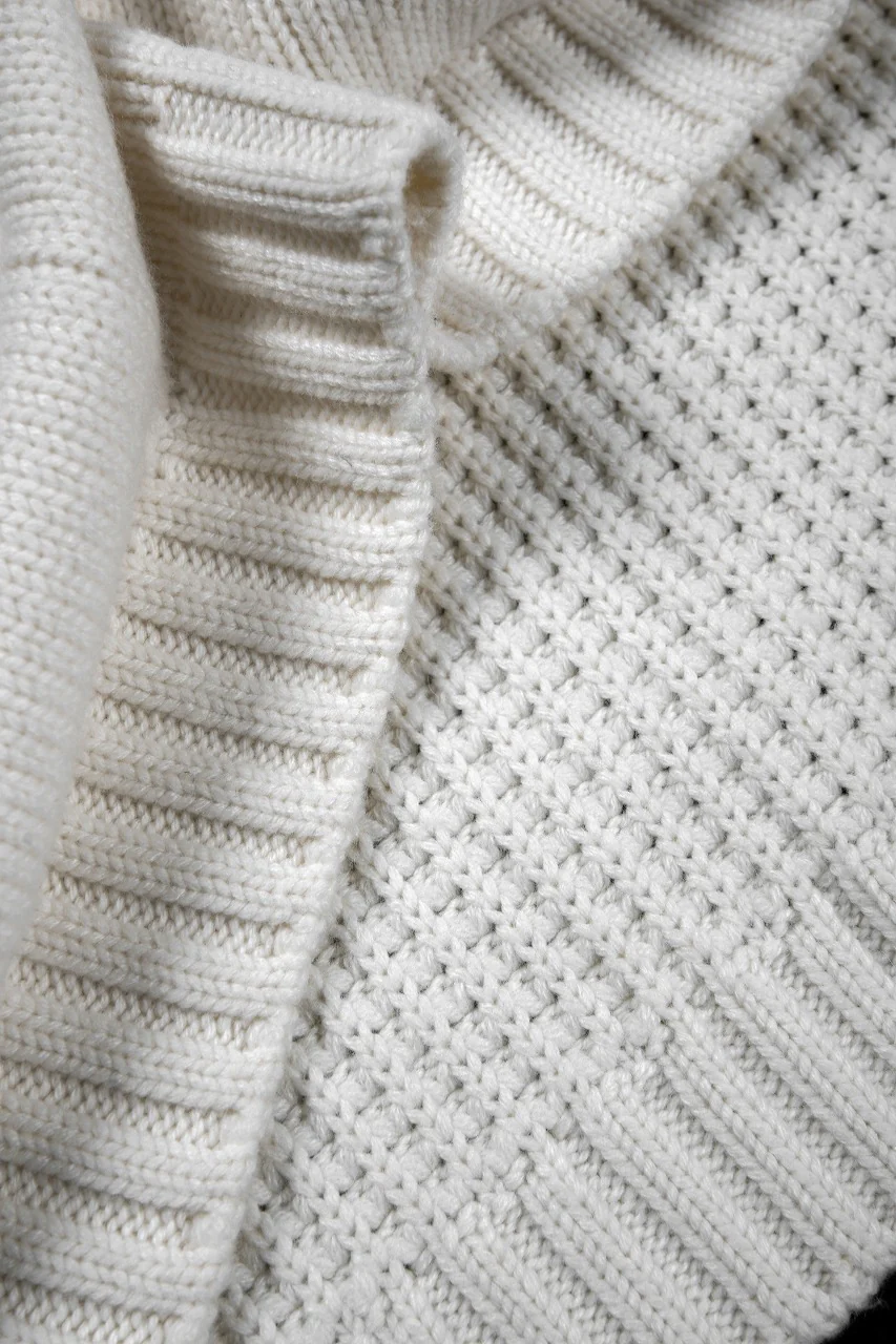 F/CE. REVERSE PATTERN COLLAR KNIT (IVORY) - Image 8