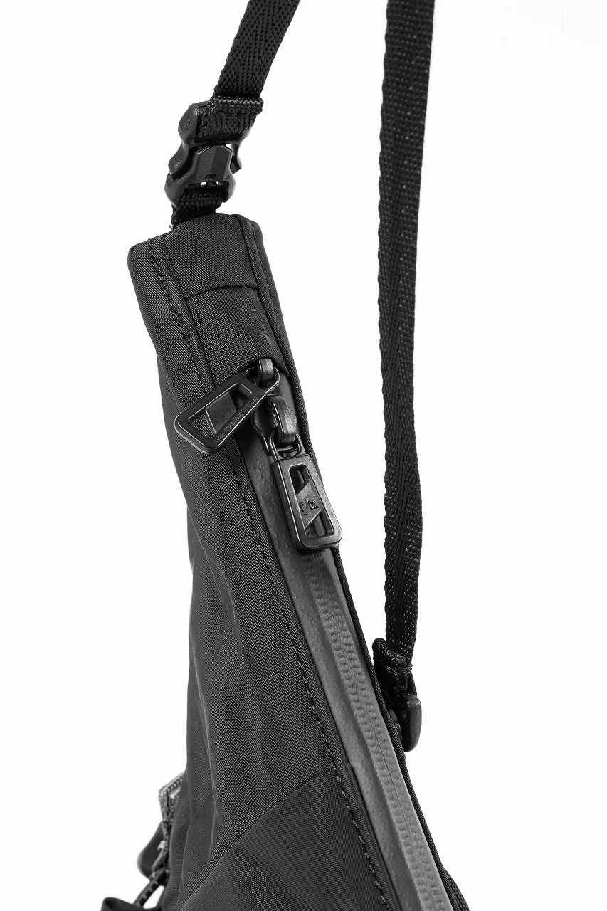 F/CE. TEXTURED TWILL HORN MINI SHOULDER BAG (BLACK) - Image 12