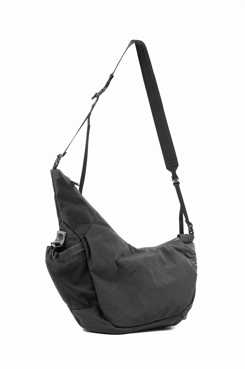 F/CE. TEXTURED TWILL HORN MINI SHOULDER BAG (BLACK) - Image 4