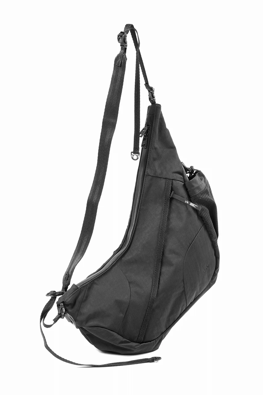 F/CE. TEXTURED TWILL HORN MINI SHOULDER BAG (BLACK) - Image 6