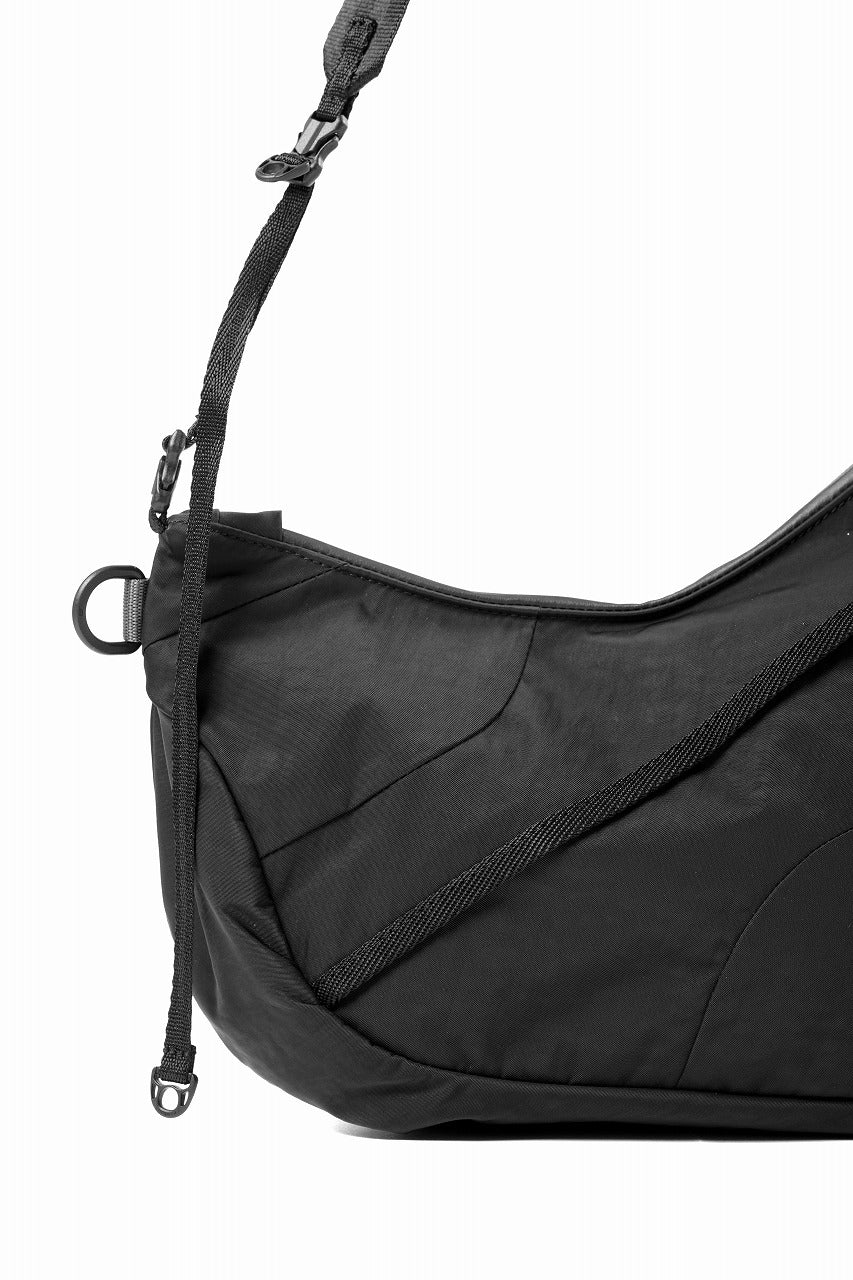 F/CE. TEXTURED TWILL HORN MINI SHOULDER BAG (BLACK) - Image 7