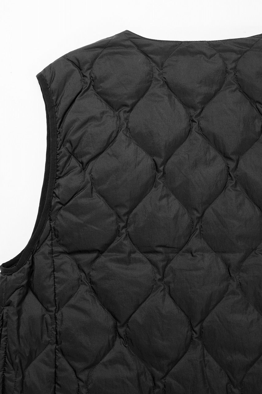 F/CE. x TAION® PACKABLE INNER DOWN VEST (BLACK) - Image 10