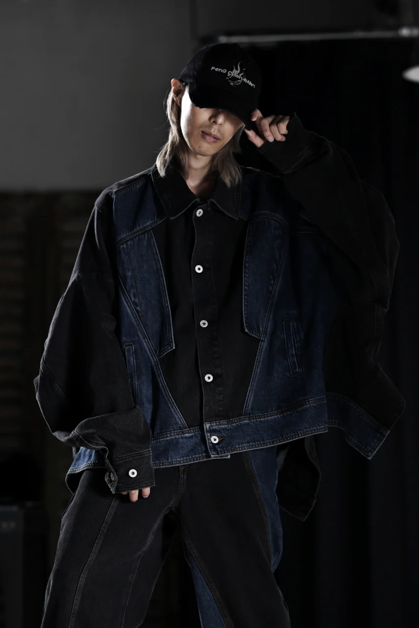 Feng Chen Wang DECONSTRUCTED DENIM JACKET (BLACK/NAVY) - Image 26