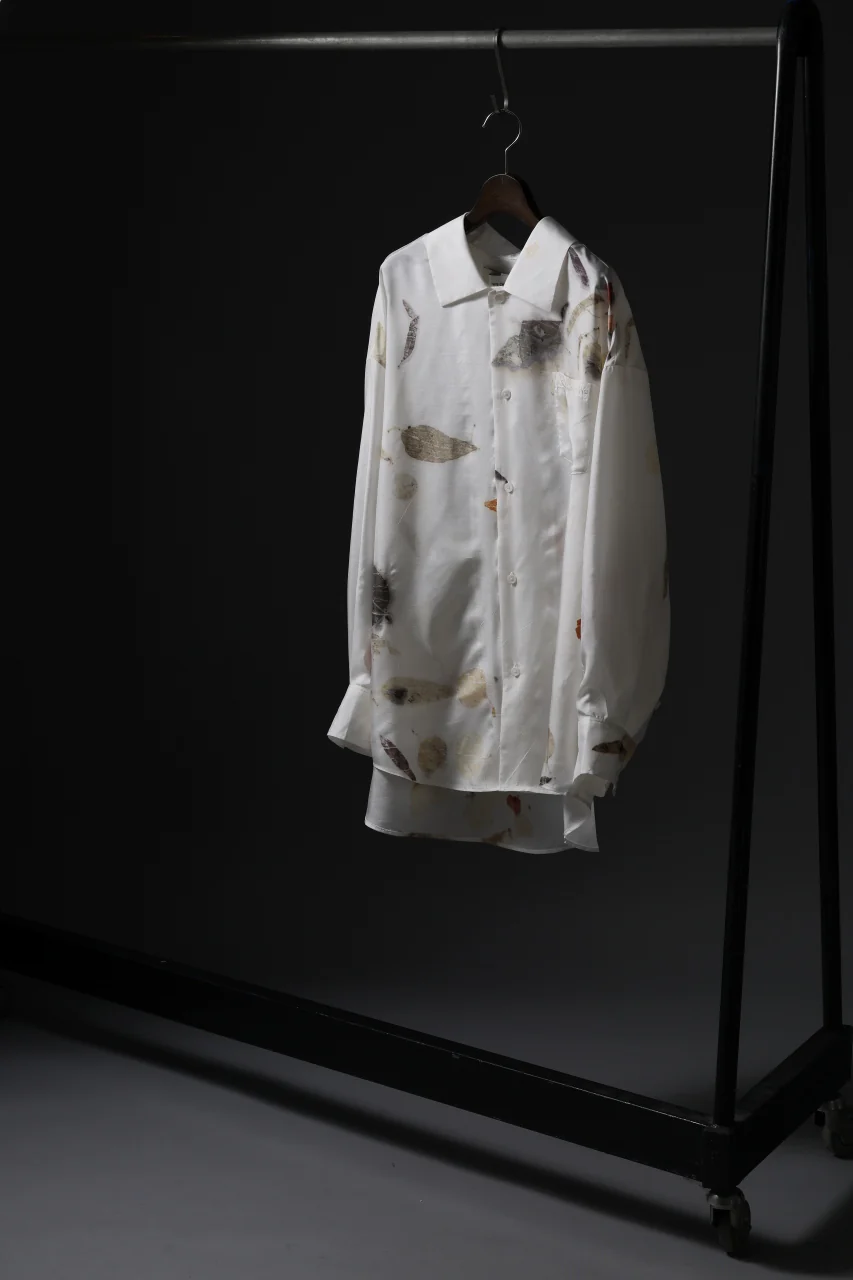 Feng Chen Wang NATURAL PLANT DYE SHIRT (WHITE) - Image 20