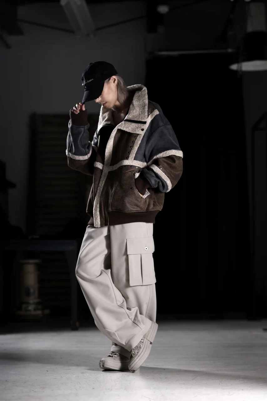 Feng Chen Wang TILTED WAISTBAND CARGO PANTS (GREY) - Image 17