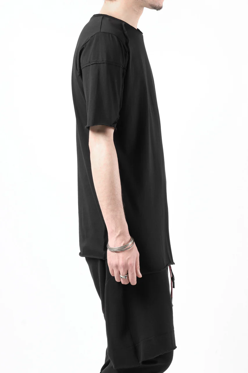 FIRST AID TO THE INJURED BANDER T-SHIRT / SINGLE JERSEY (BLACK) - Image 5
