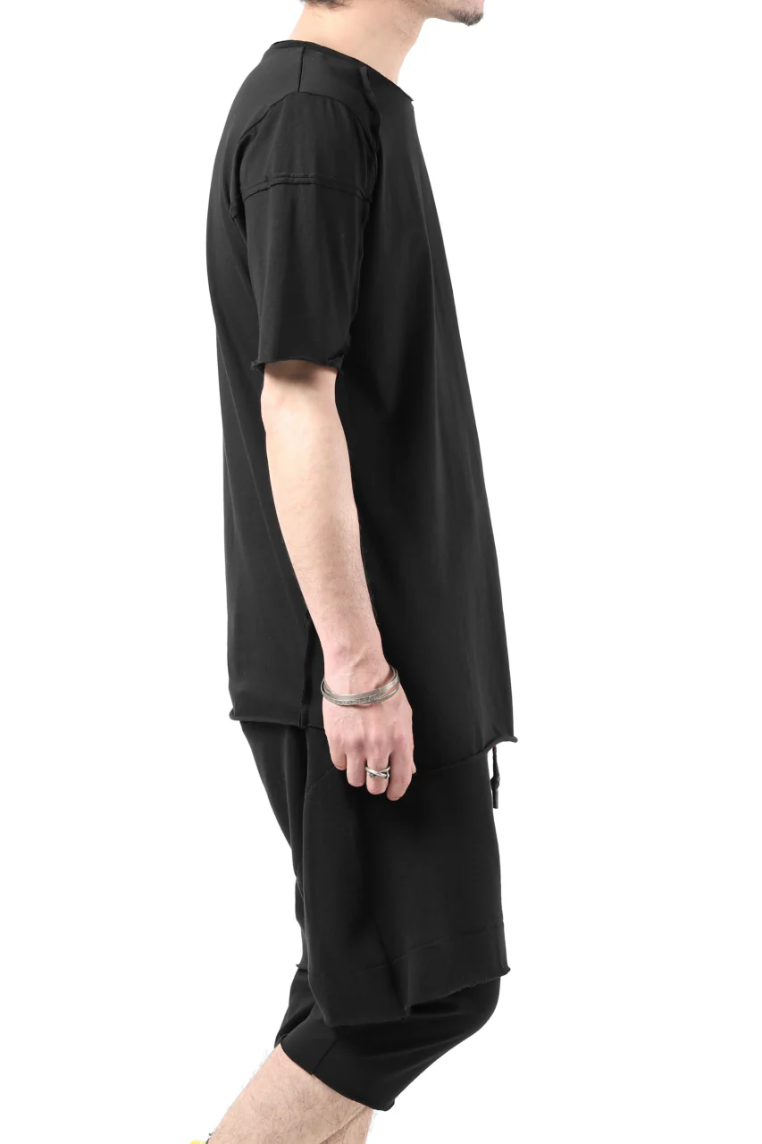FIRST AID TO THE INJURED BANDER T-SHIRT / SINGLE JERSEY (BLACK) - Image 6
