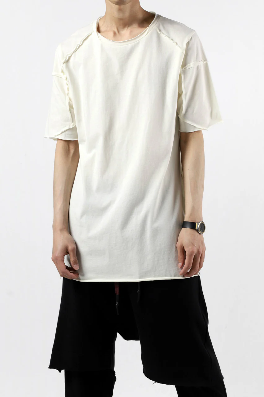 FIRST AID TO THE INJURED BANDER T-SHIRT / SINGLE JERSEY (SNOW) - Image 2