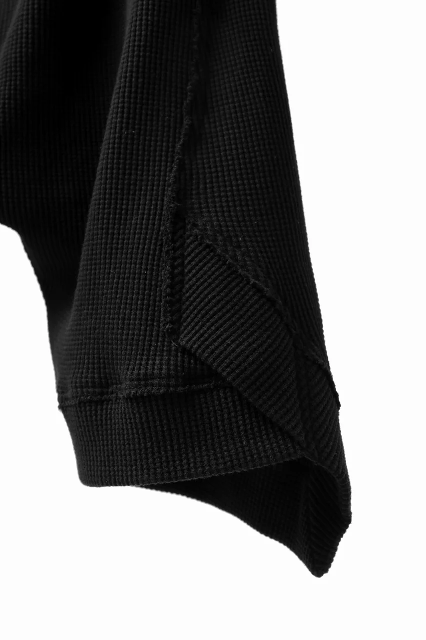FIRST AID TO THE INJURED DATUM SHORTS / WAFFEL + SEAM TAPED (BLACK) - Image 10